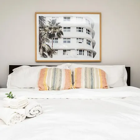 Private Ensuite In Modern Luxurious Coliving Townhome-2