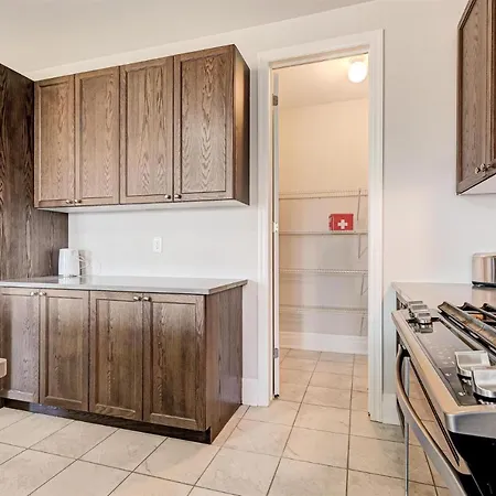 New Modern Private Room In Shared Townhouse-3
