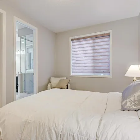New Modern Private Room In Shared Townhouse-2