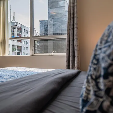 Luxury Properties Close To Rogers Center In Toronto Downtown Core-2
